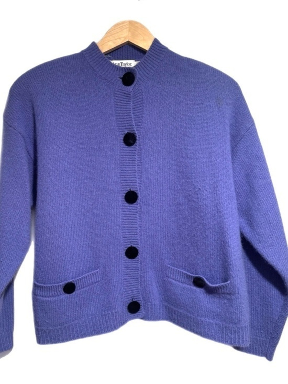 Vintage Ann Taylor Lambswool Purple Button-Front Women's Cardigan Sweater